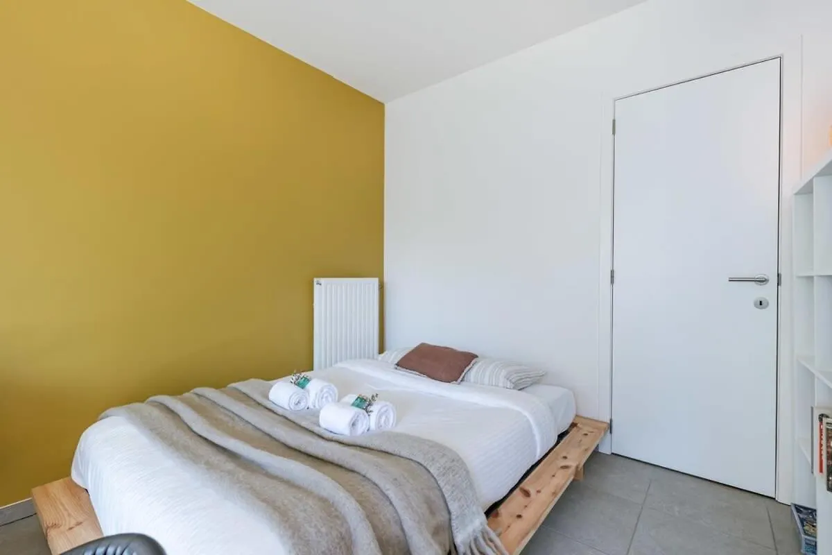 Apartment Comfortable Studio With Terrace In Antwerp
