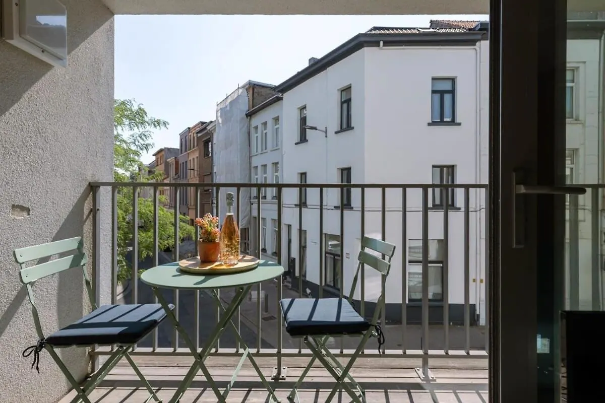 Comfortable Studio With Terrace In Antwerp
