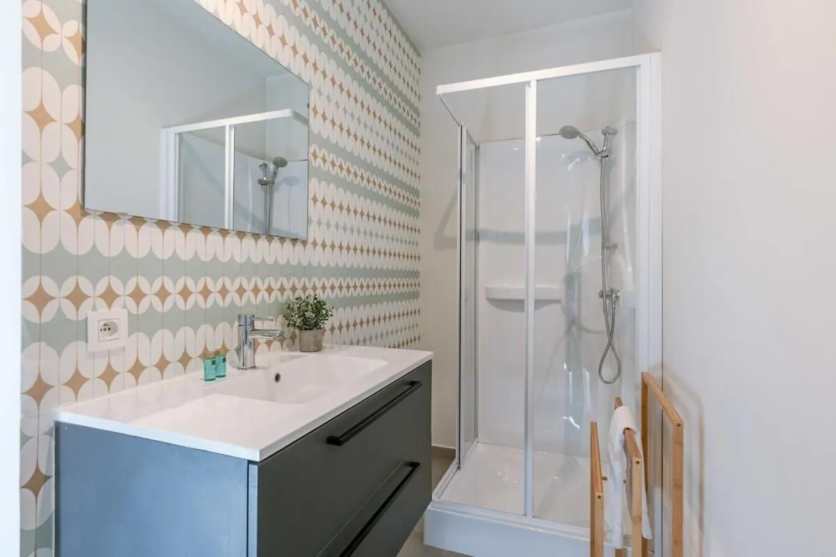 Apartamento Comfortable Studio With Terrace In Amberes Bélgica